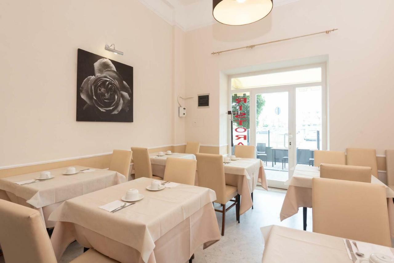 Hotel La Pace Βιαρέτζιο Εξωτερικό φωτογραφία